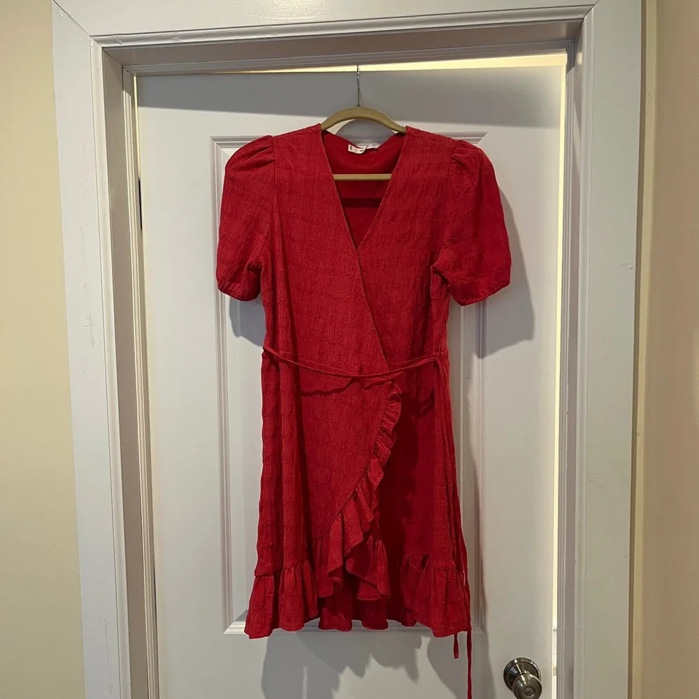Mango Textured Ruffled Wrap Dress, EUC - Picture 3 of 3